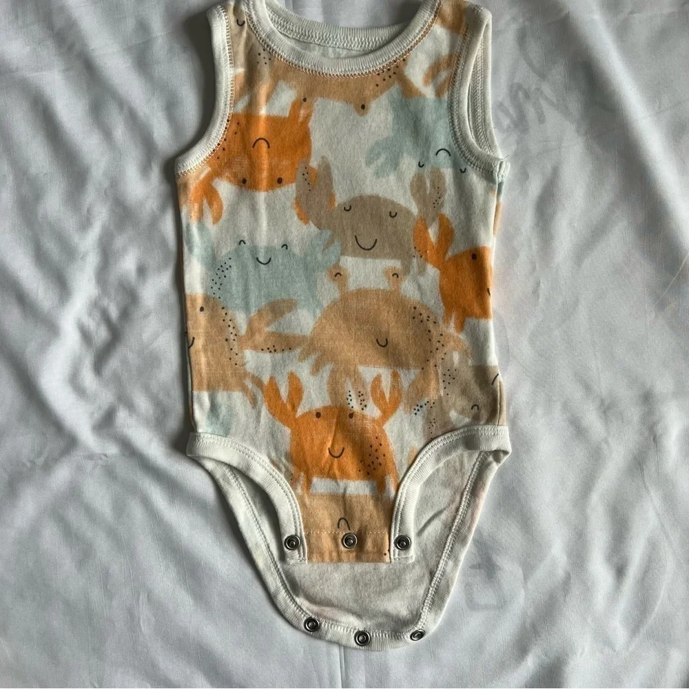 Set of 5 Carter’s Sleeveless Beach Themed Onesies in Size 3 Months